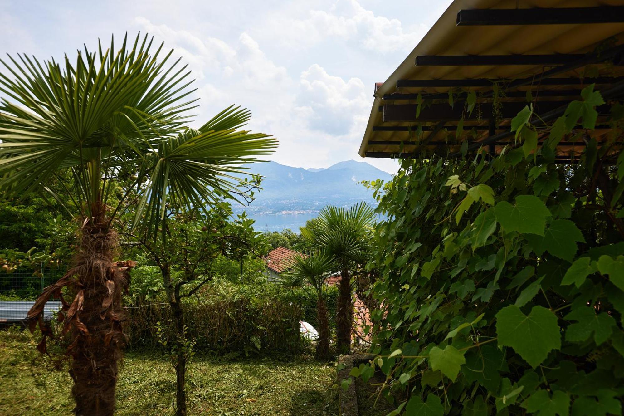 Villa Di Paese - Splendida Vista Lago Maggiore ออกเจบบิโอ ภายนอก รูปภาพ