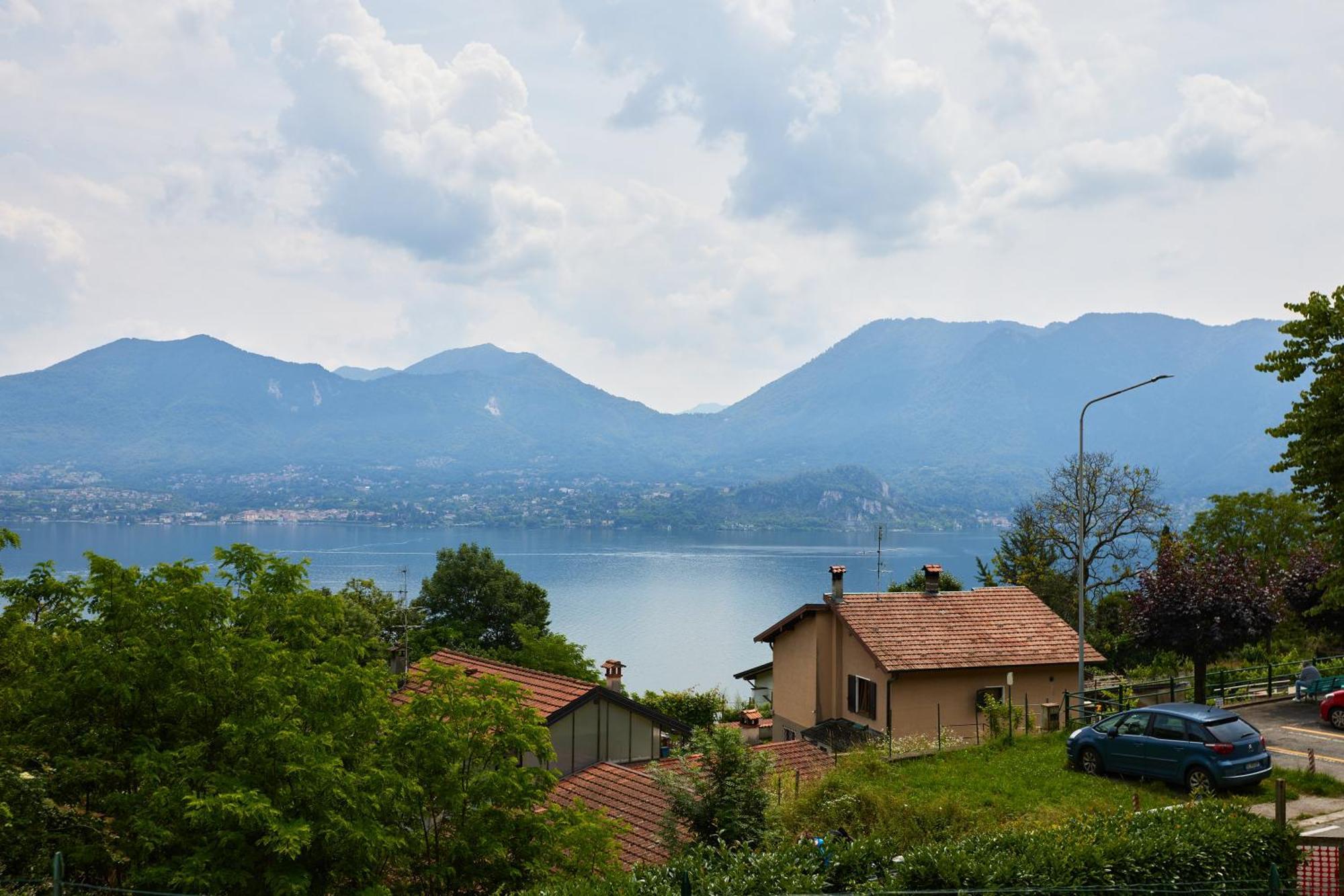 Villa Di Paese - Splendida Vista Lago Maggiore ออกเจบบิโอ ภายนอก รูปภาพ