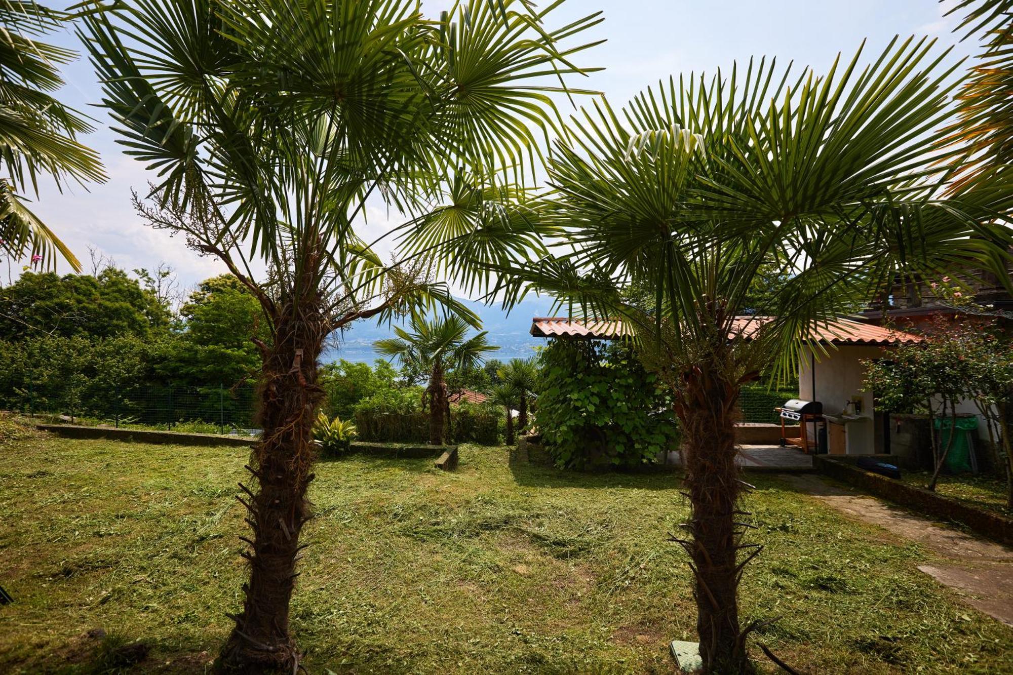 Villa Di Paese - Splendida Vista Lago Maggiore ออกเจบบิโอ ภายนอก รูปภาพ